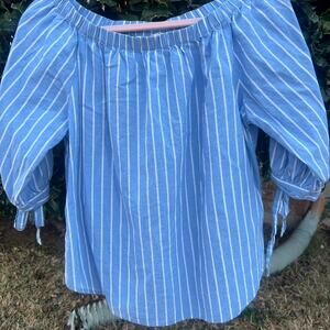 Blue and white striped off